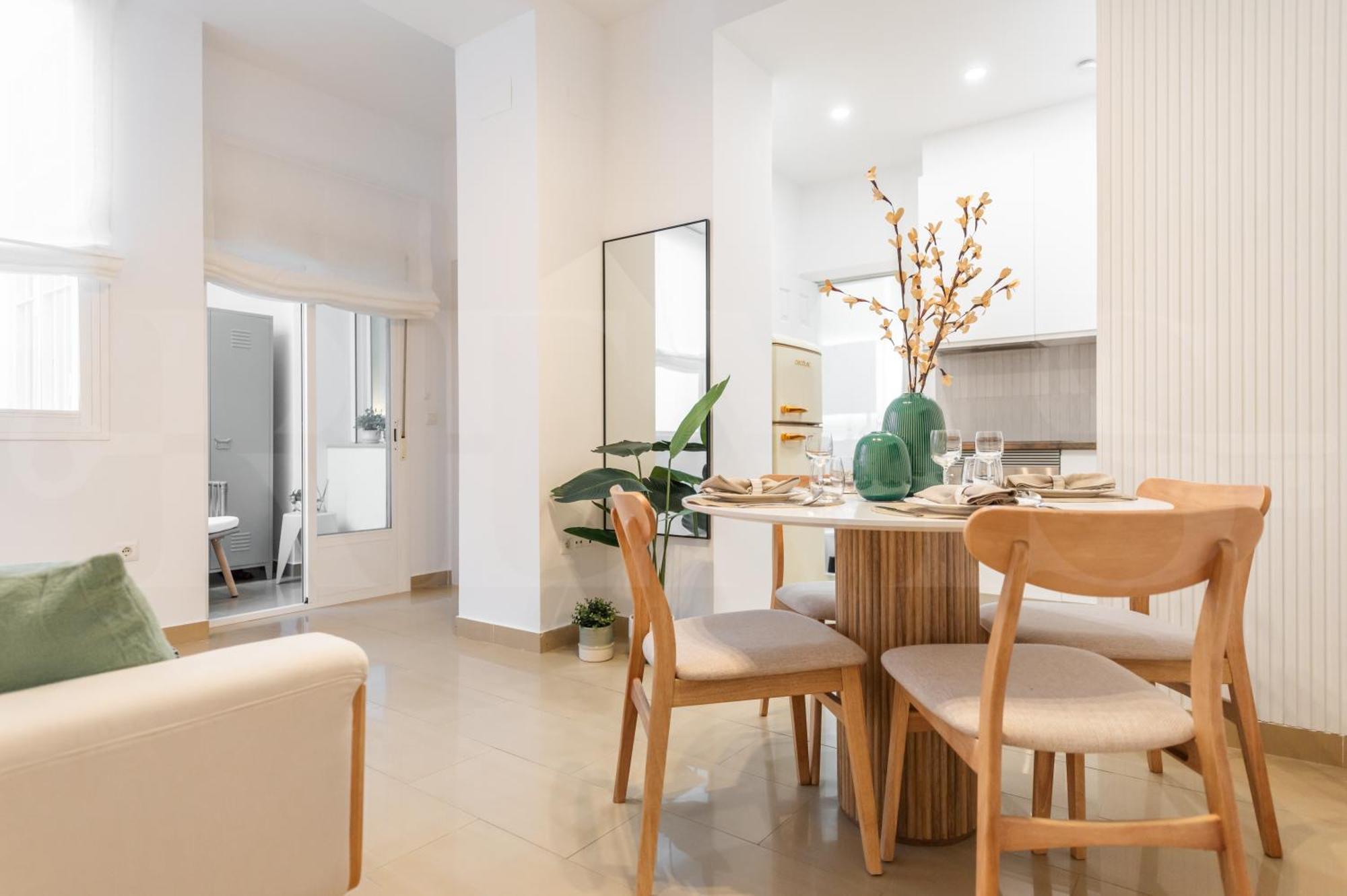 Apartament Cozy In The Heart Of By Rems *